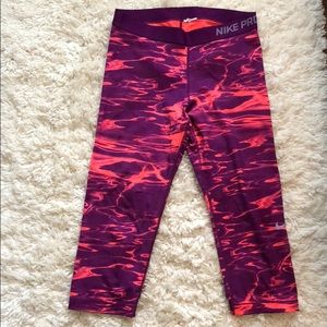 Nike Pro cropped leggings